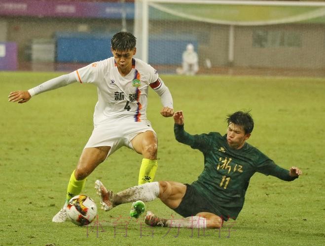 十四运会足球男子U20组比赛圆满落幕 浙江队夺冠 十四运会足球男子U20组比赛圆满落幕 浙江队夺冠